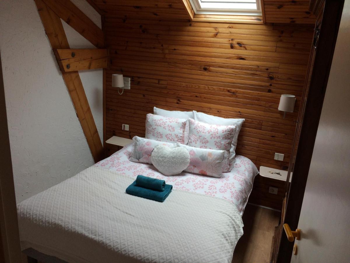 4 Personnes Situe Aux Portes Du Perigord * Saint-Adjutory